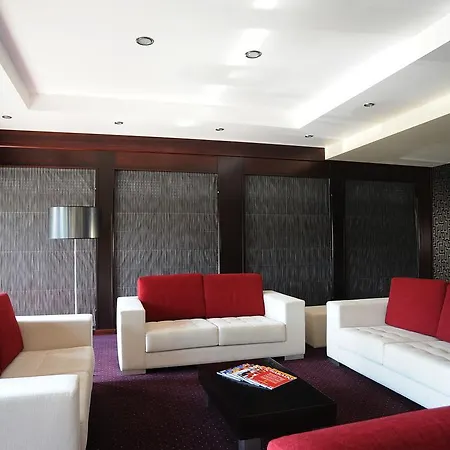 Hotel Colmeia 3*